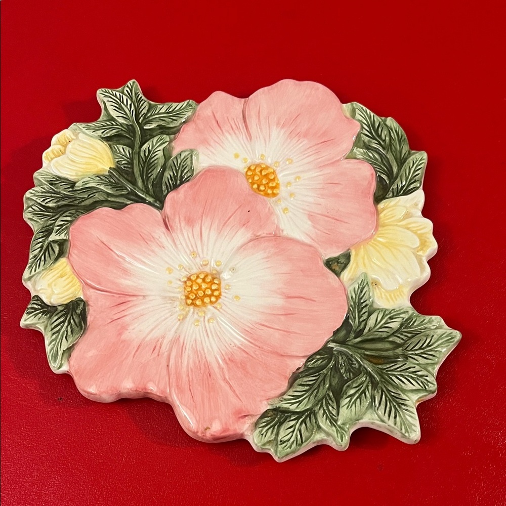 Vintage Charter Club Home Pink Embossed Wild Flowers Ceramic Hot Plate Trivet